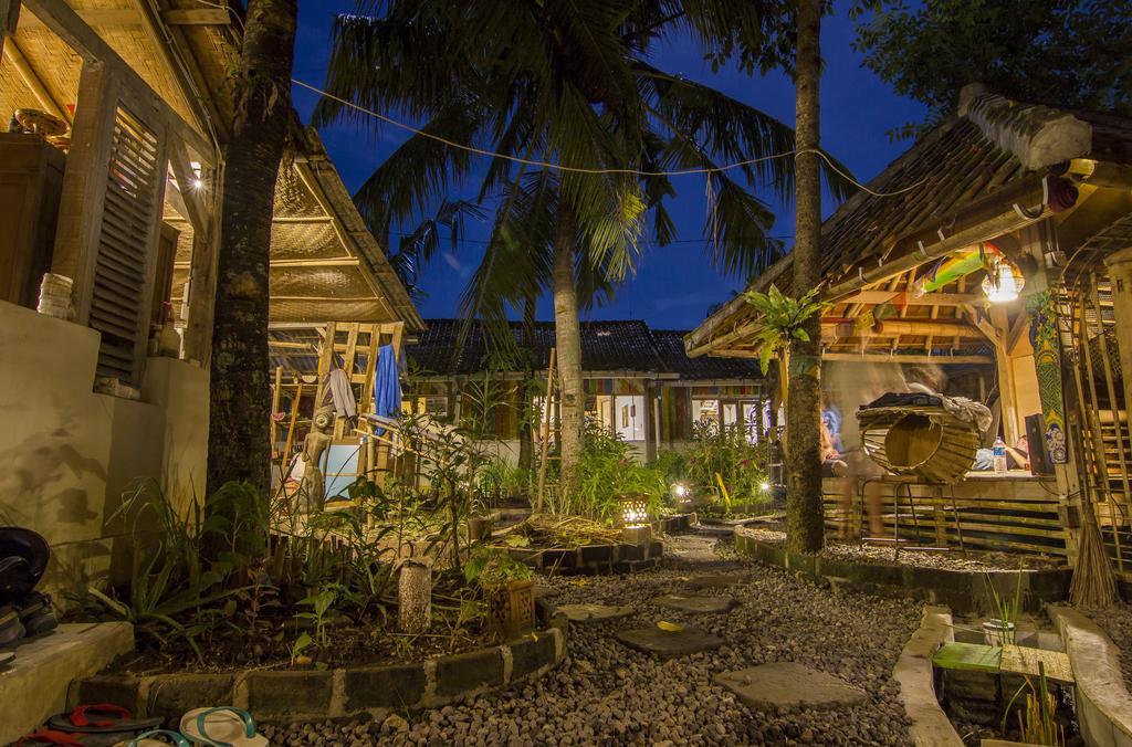 Farmer'S Yard Hostel Canggu Exterior foto